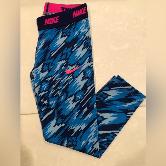 Girls Nike Dri-fit leggings - Picture 2 of 3